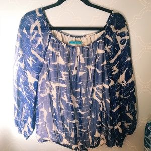 Alice and Oliva Shirt size small